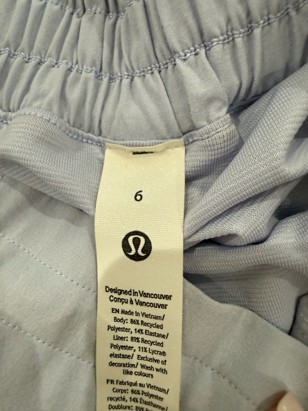 lululemon set: 4in hotty hot shorts and size small nulux sports bra serene blue - Picture 3 of 5